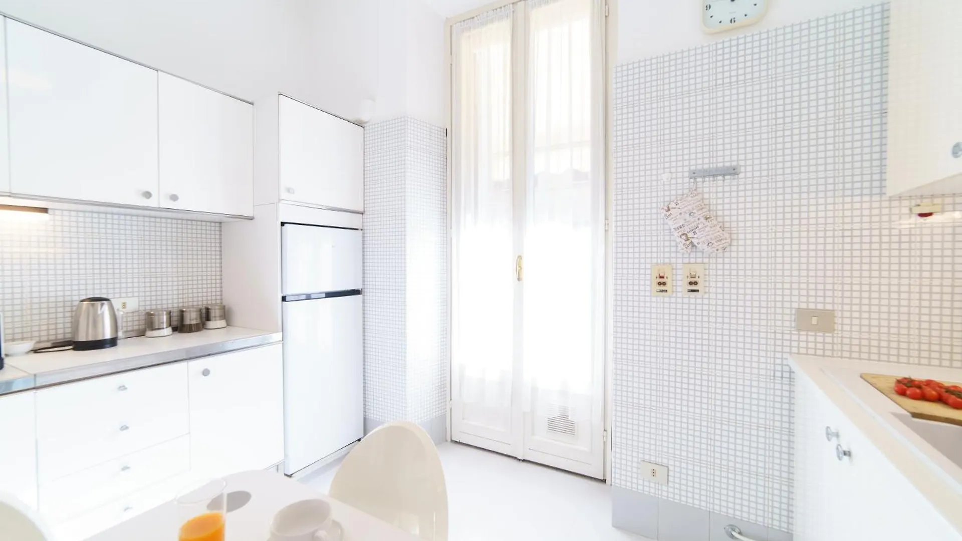 Intrho Vintage Central Flat Μιλάνο 0*,